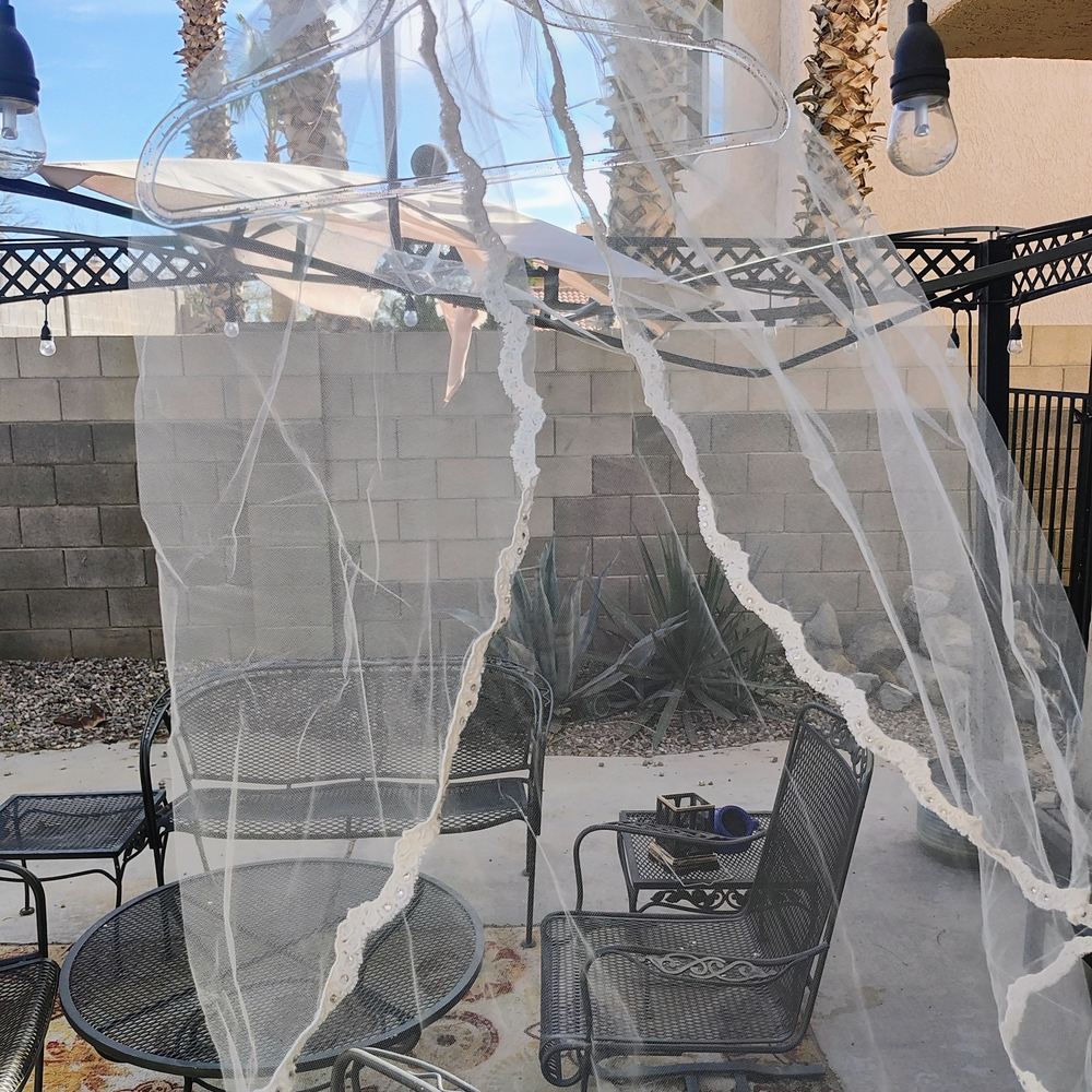 Elegant White Lace Veil